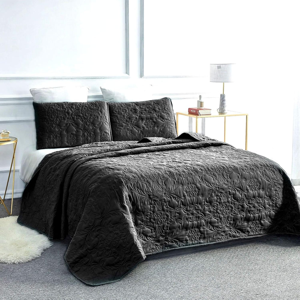 Sophia and William 3 Pieces Quilt Set Queen/Full Size with 1 Quilt and 2 Pillow Shams, Reversible Microfiber Bedding Bedspread Coverlet Set, Cozy, Lightweight and Hypoallergenic, Black